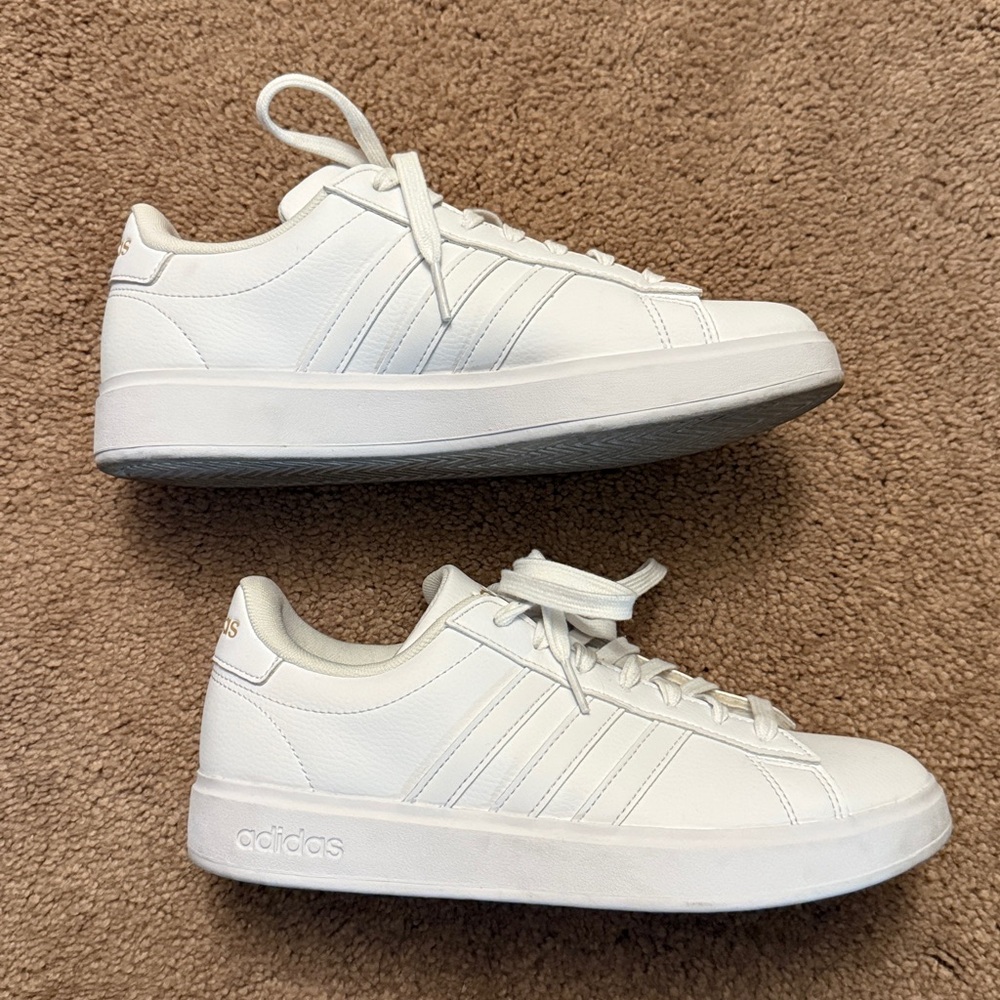 Adidas Women’s Grand Court 2.0 white Sneakers Size 7 - Picture 8 of 11